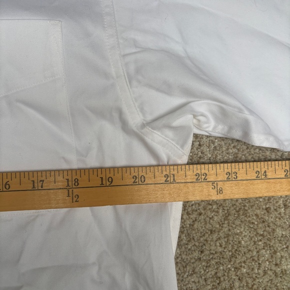 Ariat Classic Fit Solid Twill Long Sleeve Men's Size S/P White NWT - Picture 9 of 9